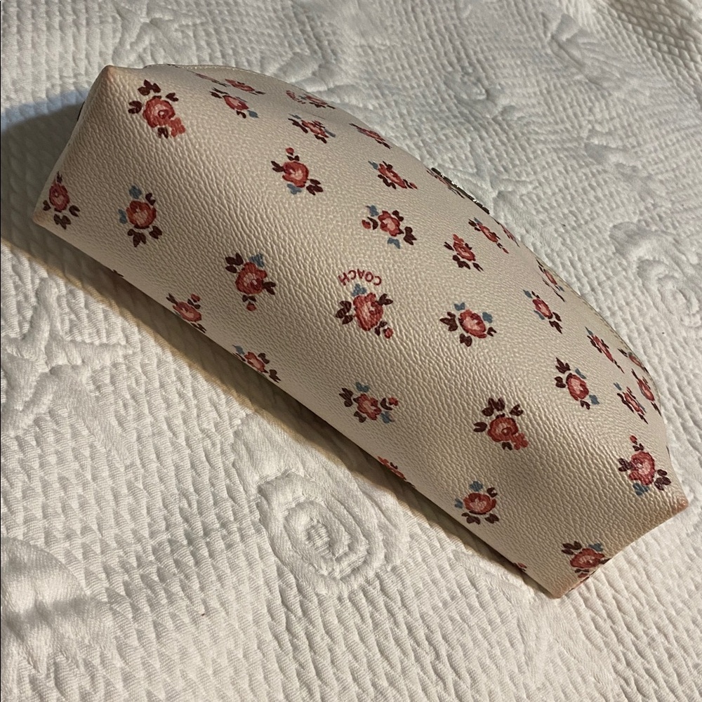 Coach Cosmetic Bag - Picture 9 of 12